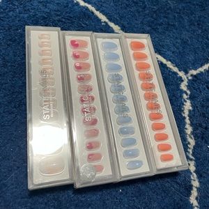Static Nails set of 4 brand new